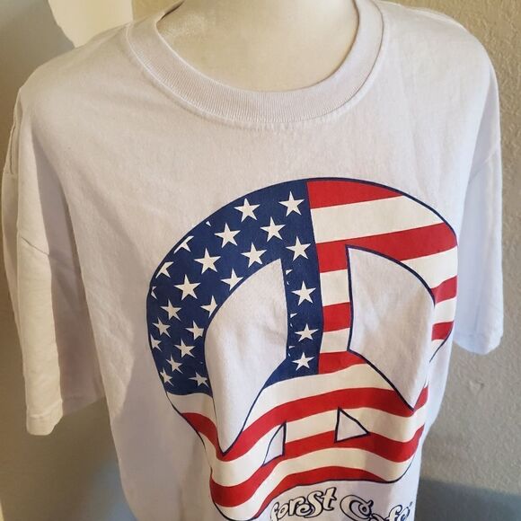 Vintage Peace Patriotic 100% Cotton Novelty Tshirt -Size Large - Picture 6 of 10